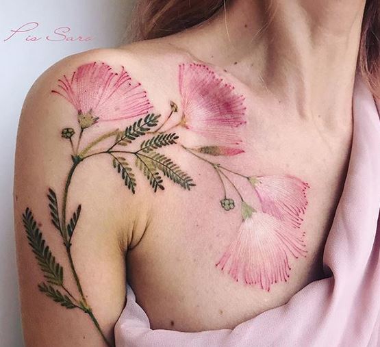 Albizia brindilles Bras à poitrine tatouage